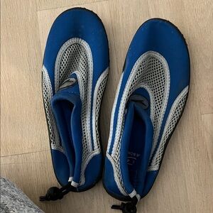 Blue and Gray Water Shoes